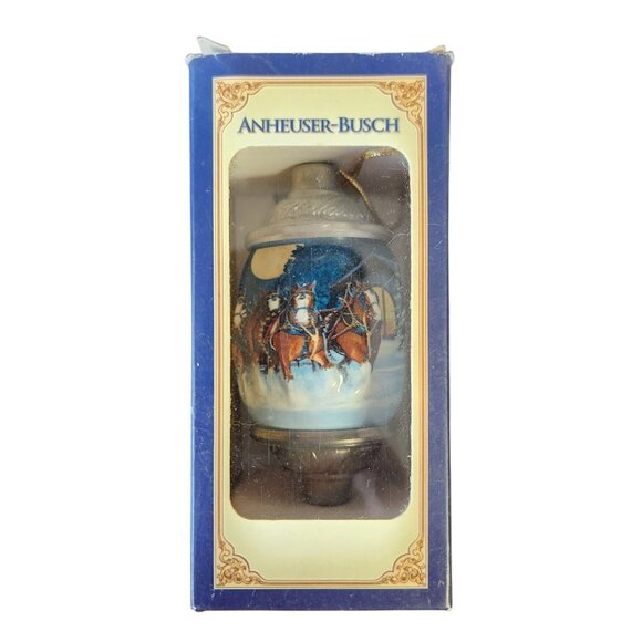 2005 Anheuser-Busch Budweiser Clydesdales Holiday Christmas Ornament 3.5" - Picture 1 of 3